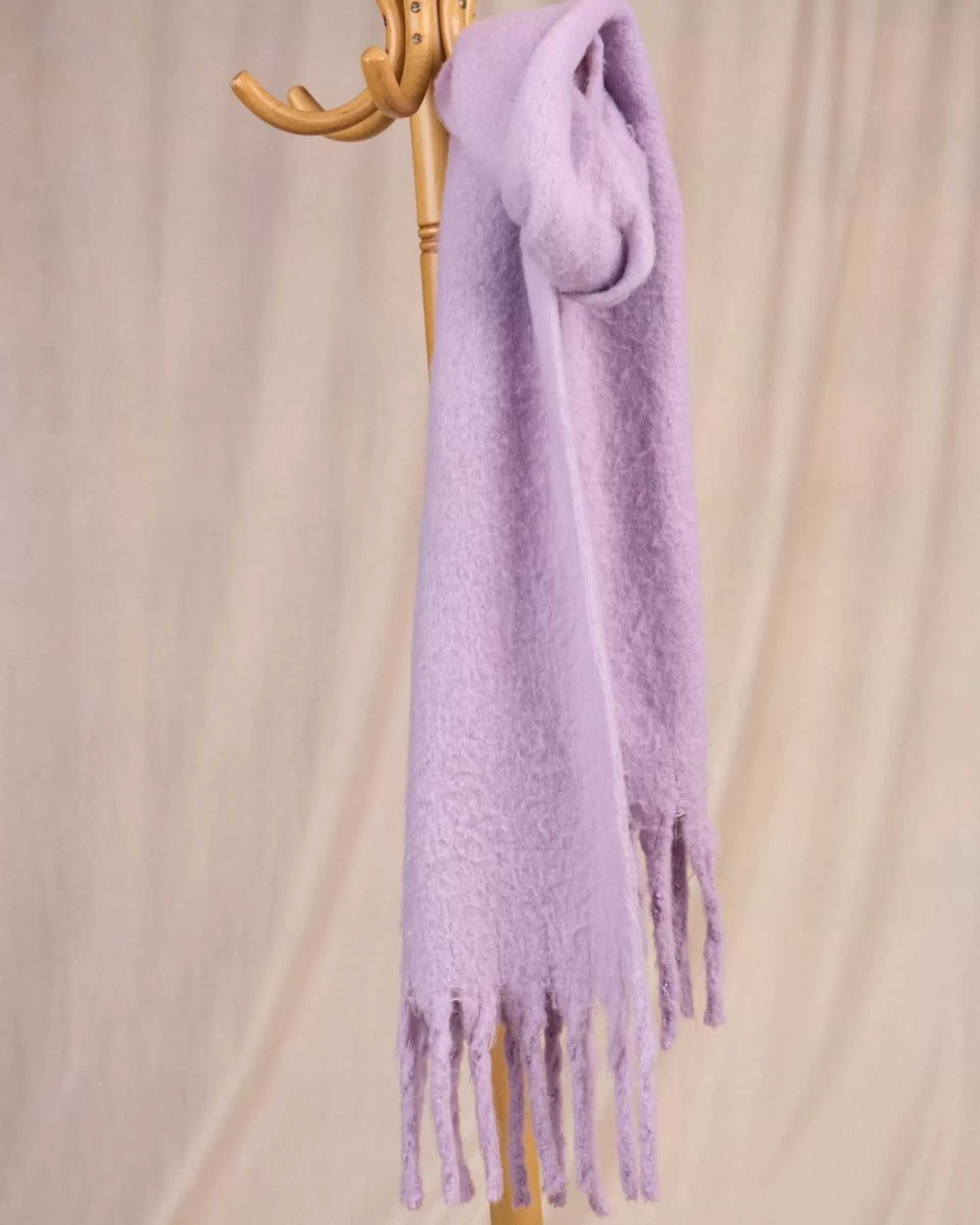 charpe_cyntia_violet_2-1.webp Fashion Écharpe Cyntia Femme Echarpe & Foulard