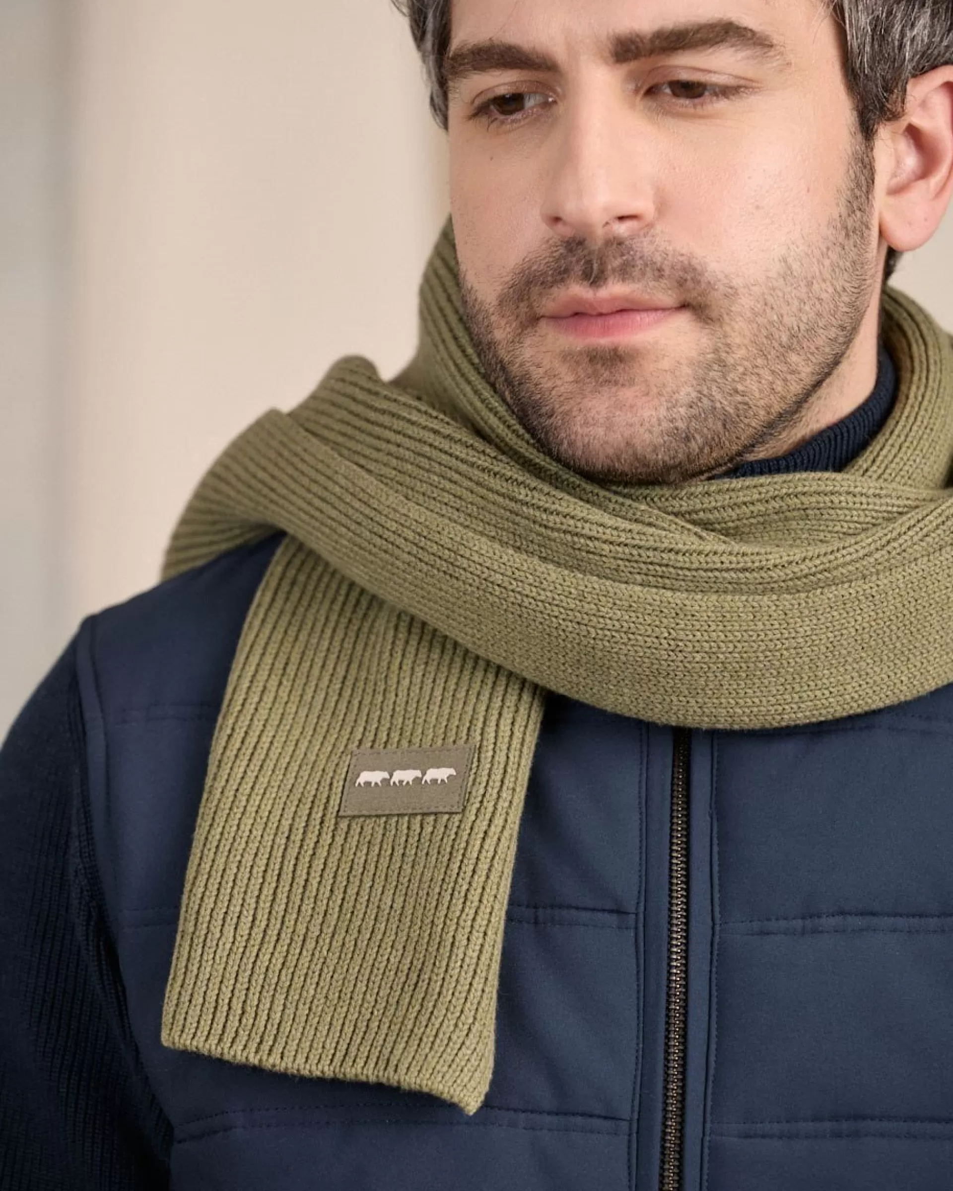 Sale Écharpe unie en tricot Homme Accessoires