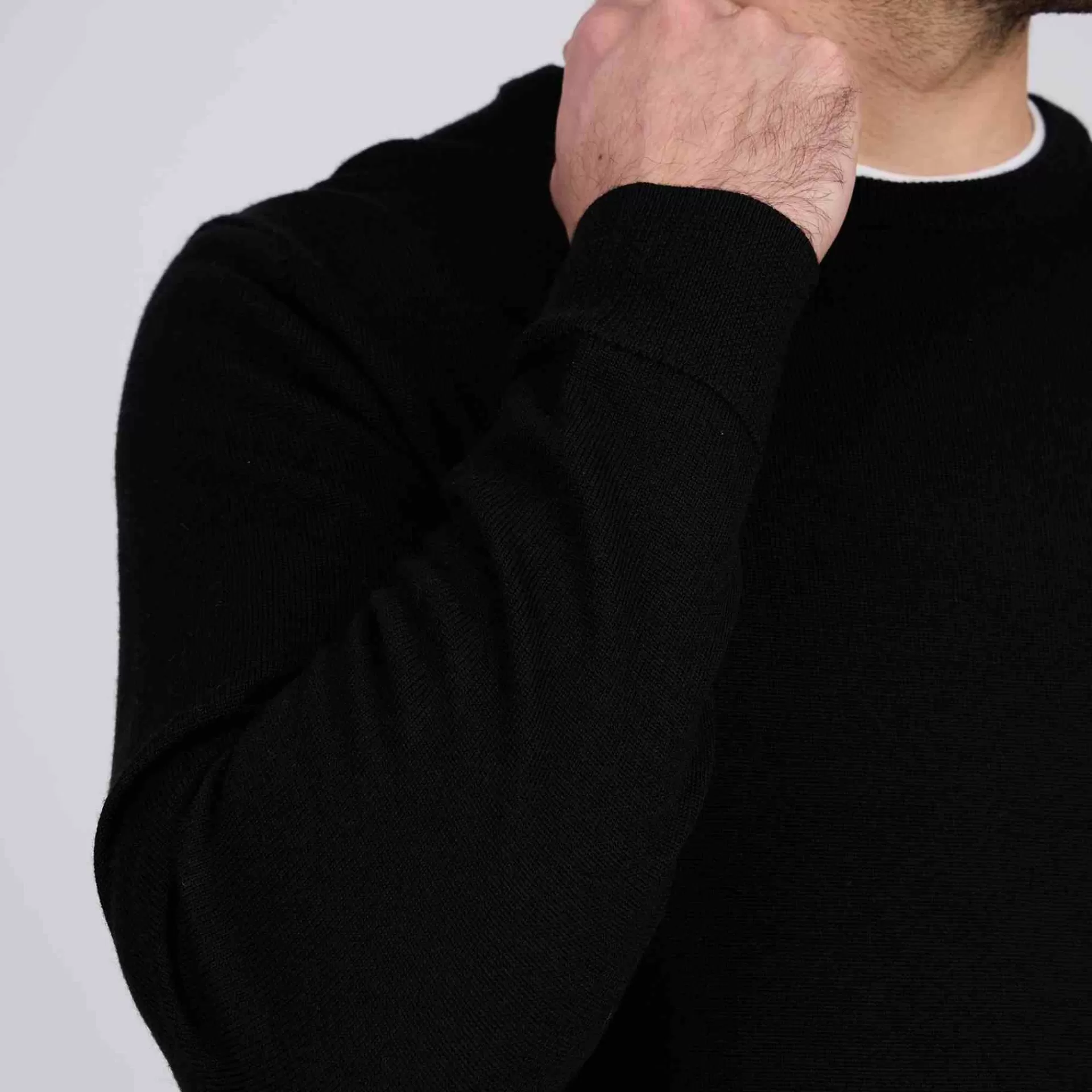 pull_col_rond_noir_9-1.webp Best Sale Pull col rond Homme Pull